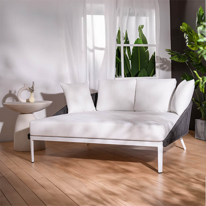 Modern Stil Dış Mekan Rattan Daybed Minderler ve Yastıklar Alüminyum Çerçeve Şezlonglar Bahçe