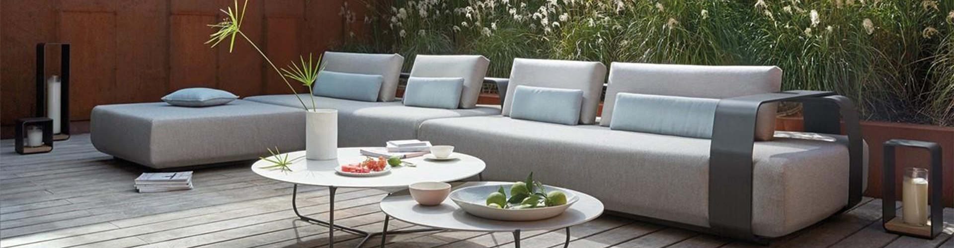 siyah a&ccedil;ık yemek sandalyesi